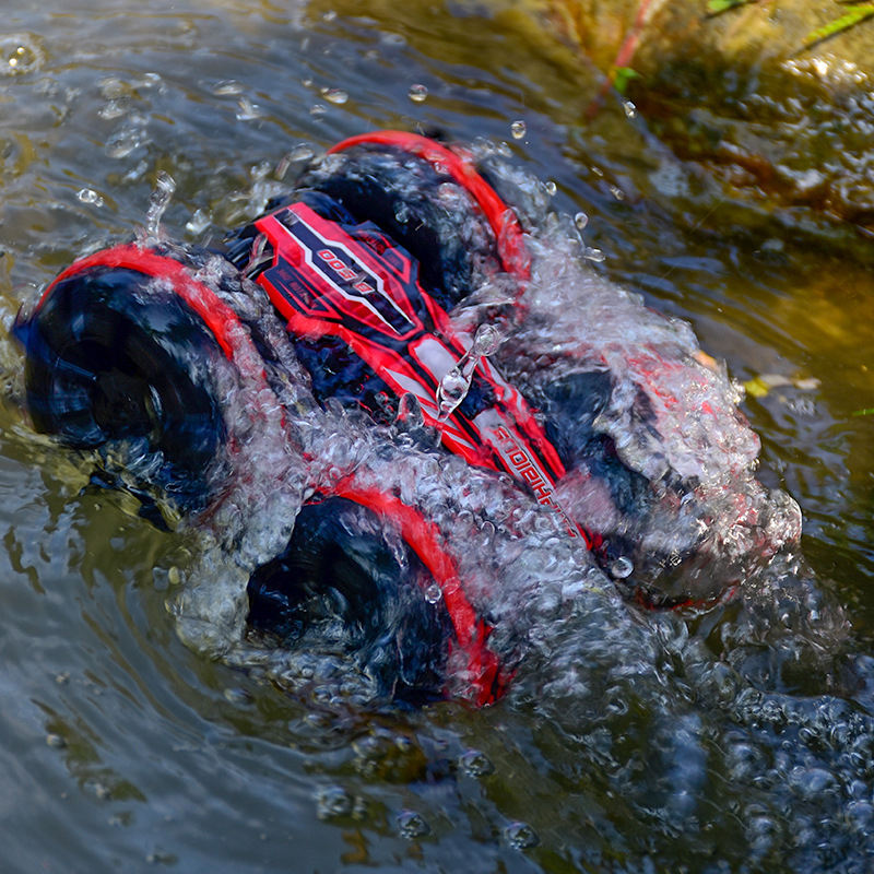 4WD Amphibious Stunt Car 2.4G Remote Control Waterproof Double-Sided Driving Tank Car