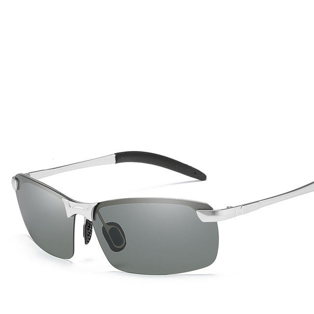 Men's Photochromic Polarized Sunglasses - Auto Darkening Lenses
