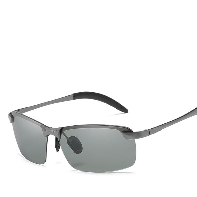 Men's Photochromic Polarized Sunglasses - Auto Darkening Lenses