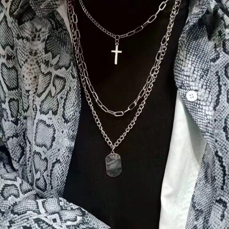AOMU Layered Hip Hop Necklace with Cross & Key Pendant