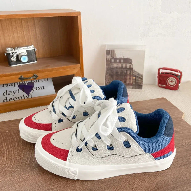 Contrast Lace Up Round Toe Flats Sneakers