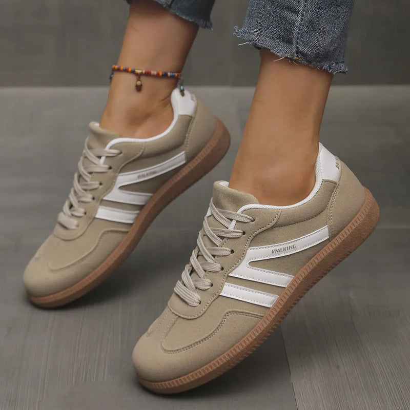 Contrast Lace Up Round Toe Sneakers