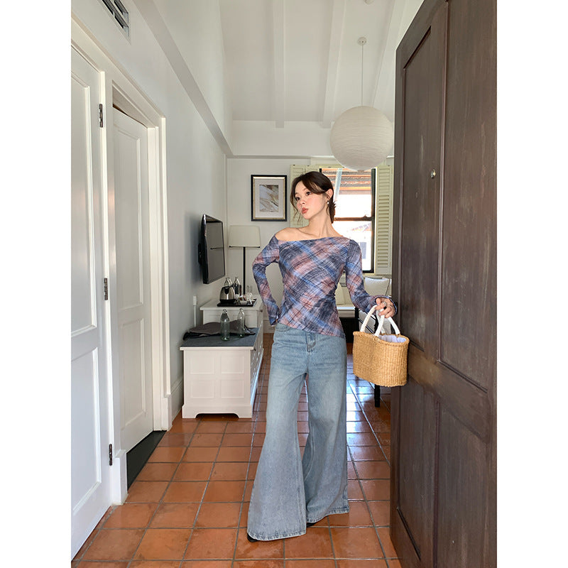Retro fashion high waisted slightly flared jeans for women