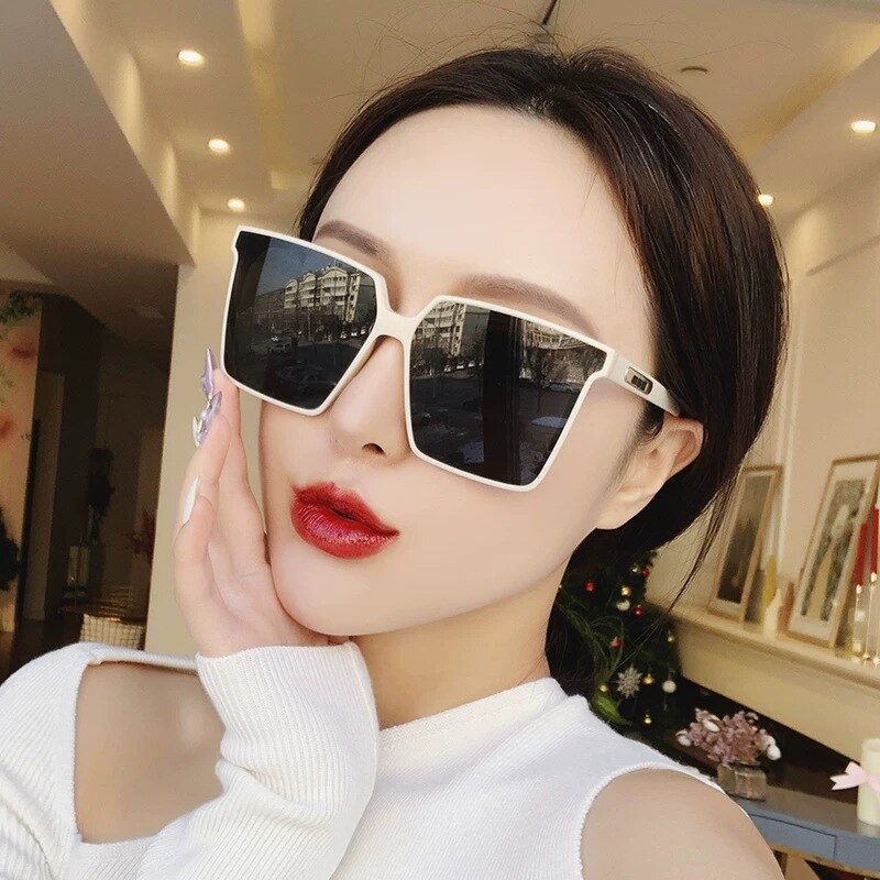Oversized Square Sunglasses for Women | UV400 Retro Shades