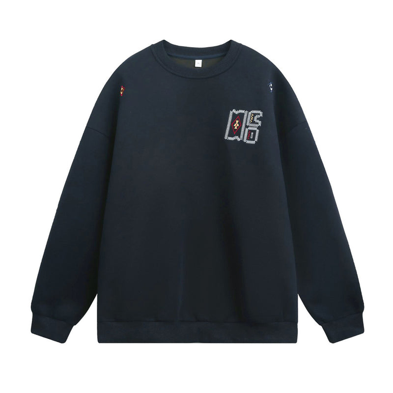 Embroidered loose silhouette round neck sweatshirt for men