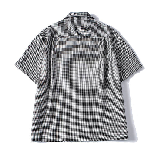 Back view of men’s relaxed fit houndstooth casual shirt

